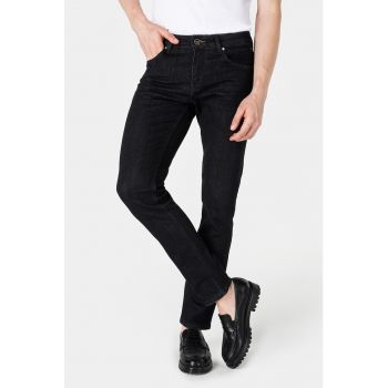 Blugi slim fit cu talie joasa