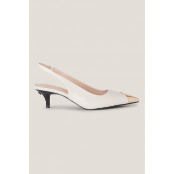Pantofi de piele ecologica cu varf ascutit si bareta slingback