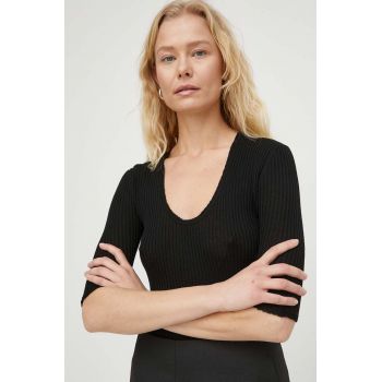 By Malene Birger tricou de lana culoarea negru