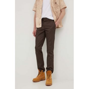 Dickies pantaloni bărbați, culoarea maro, drept