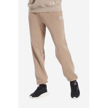 Reebok Classic pantaloni de trening din bumbac Natural Dye FT culoarea bej, uni HT8197-beige de firma originali