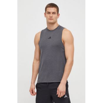 adidas Performance tricou de antrenament Designed for Training culoarea gri IS3819