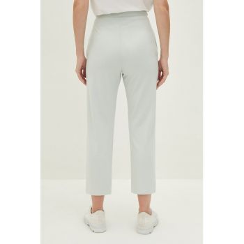 Pantaloni crop cu talie inalta