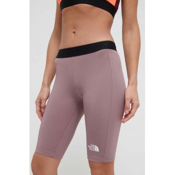 The North Face pantaloni scurți de antrenament culoarea roz, neted, medium waist