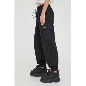 Tommy Jeans pantaloni de trening culoarea negru, uni DW0DW17313