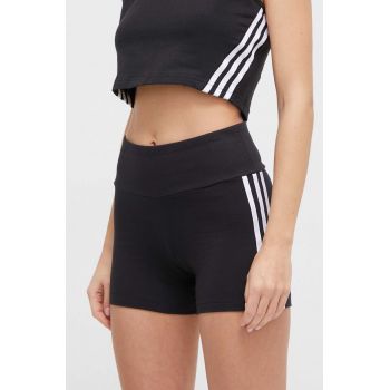 adidas Originals pantaloni scurți femei, culoarea negru, cu model, high waist IP2980 la reducere