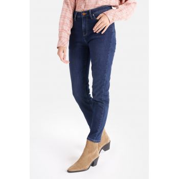 Blugi slim fit cu 5 buzunare Carla