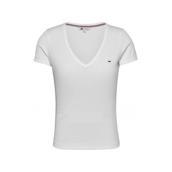 Tricou slim fit cu decolteu in V