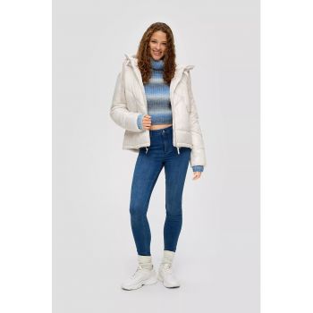 Pulover crop cu guler inalt