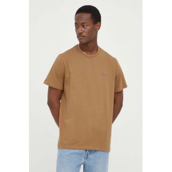 Levi's tricou din bumbac barbati, culoarea maro, neted de firma original