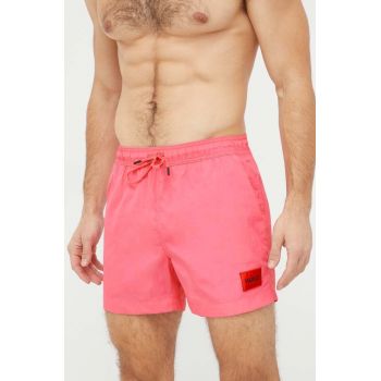 HUGO pantaloni scurți de baie culoarea roz 50469323 la reducere
