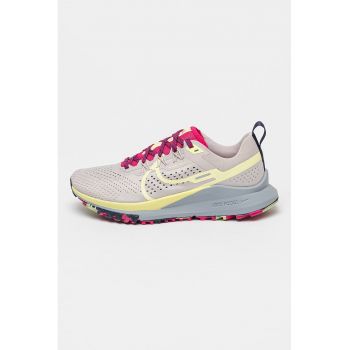 Pantofi cu model perforat pentru alergare React Pegasus Trail 4