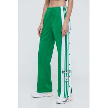 adidas Originals pantaloni de trening Adibreak Pant culoare verde, cu model IP0616 ieftin