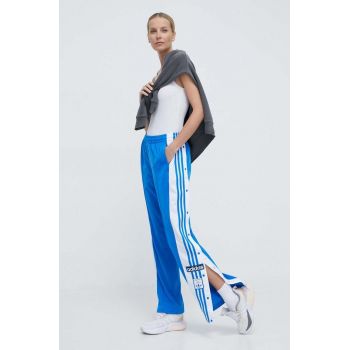 adidas Originals pantaloni de trening Adibreak Pant culoarea albastru, cu model, IP0615 ieftin