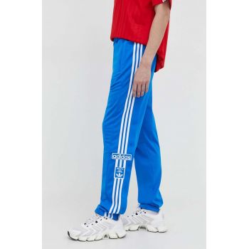 adidas Originals pantaloni de trening cu imprimeu IM8224