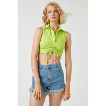 Top crop cu guler ascutit de firma original