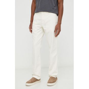 Levi's pantaloni de bumbac culoarea bej, drept de firma originali