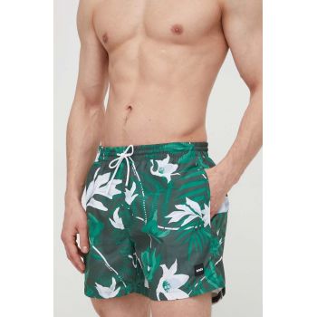 BOSS pantaloni scurți de baie culoarea verde 50508844 ieftin