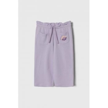 United Colors of Benetton pantaloni de trening din bumbac pentru copii culoarea violet, neted ieftini