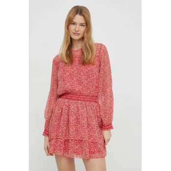 Pepe Jeans rochie culoarea rosu, mini, evazati ieftina