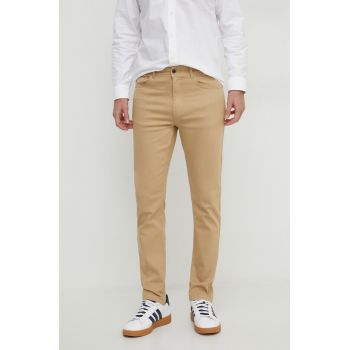 Pepe Jeans pantaloni barbati, culoarea bej, mulata