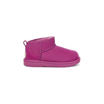 UGG cizme de zapada din piele intoarsa KIDS CLASSIC ULTRA MINI culoarea violet ieftina