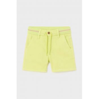 Mayoral pantaloni scurti bebe culoarea verde