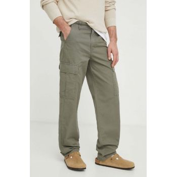 Levi's pantaloni barbati, culoarea verde, drept de firma originali