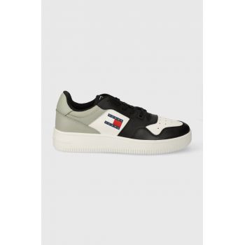 Tommy Jeans sneakers din piele TJM RETRO BASKET ESS culoarea negru, EM0EM01395