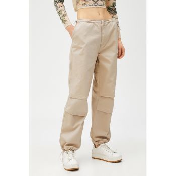 Pantaloni relaxed fit cu snur in talie
