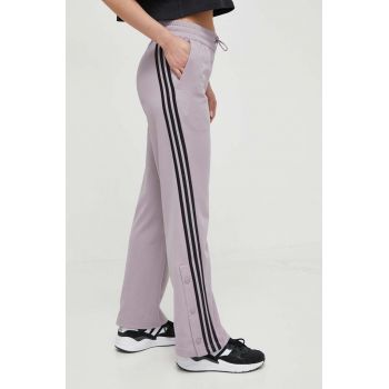 adidas pantaloni de trening culoarea roz, cu imprimeu IS0869 ieftin