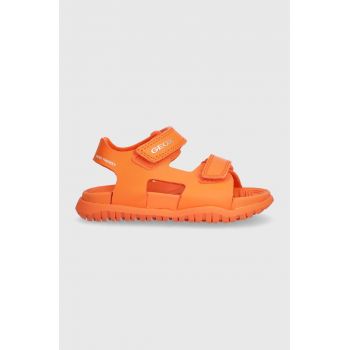 Geox sandale copii SANDAL FUSBETTO culoarea portocaliu ieftine