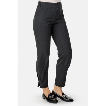 Pantaloni crop