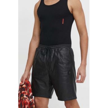 HUGO pantaloni scurti barbati, culoarea negru