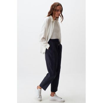 Pantaloni jogger crop din tencel