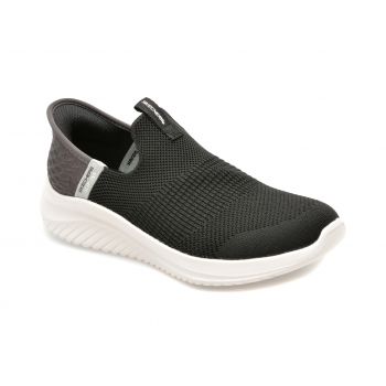 Pantofi SKECHERS negri, ULTRA FLEX 3.0, din material textil la reducere