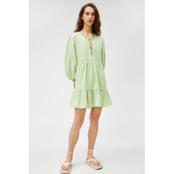 Rochie mini cu croiala A