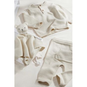 Set de pantaloni si pulover tricotat