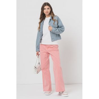 Jacheta crop din denim cu nasturi la reducere