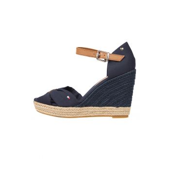 Sandale-espadrile cu talpa wedge si garnituri din piele