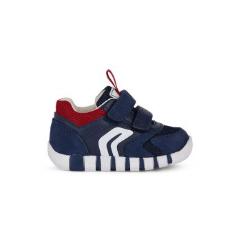 Pantofi sport cu velcro - model colorblock si garnituri din piele intoarsa
