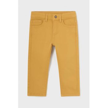 Mayoral pantaloni bebe slim fit culoarea galben, neted