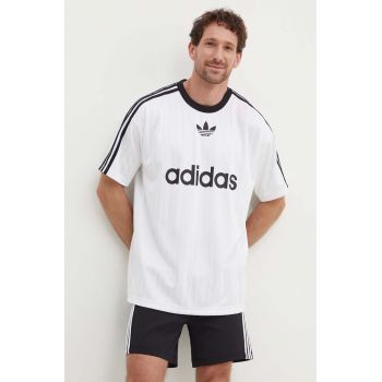 adidas Originals tricou bărbați, culoarea alb, cu imprimeu IM9459 ieftin