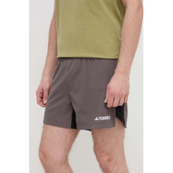 adidas TERREX pantaloni scurți outdoor TERREX Multi culoarea gri IT7913