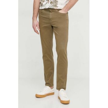 Pepe Jeans pantaloni barbati, culoarea verde, mulata