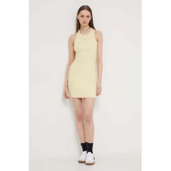 Tommy Jeans rochie culoarea galben, mini, mulată DW0DW17406