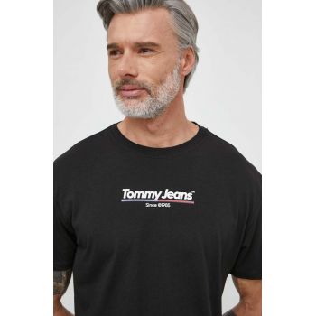 Tommy Jeans tricou din bumbac barbati, culoarea negru, cu imprimeu