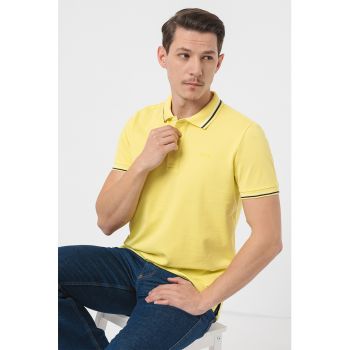 Tricou polo de bumbac cu aspect pique la reducere