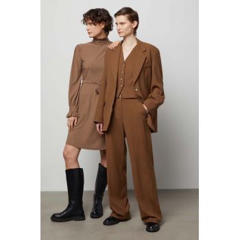 Answear Lab pantaloni femei, culoarea maro, lat, high waist la reducere