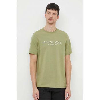 Michael Kors tricou din bumbac barbati, culoarea verde, cu imprimeu de firma original